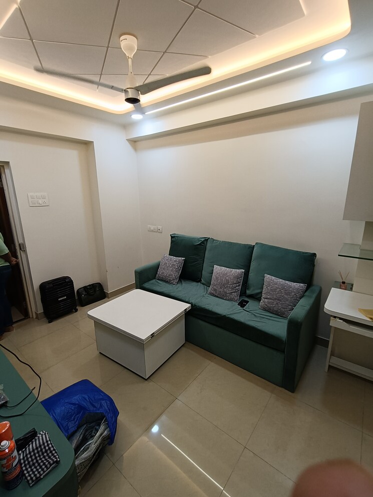 Master Bedroom, goregaon-west-view-chs 1 Bedroom 330 Sq.Ft. Apartment In Goregaon West Mumbai 9833568