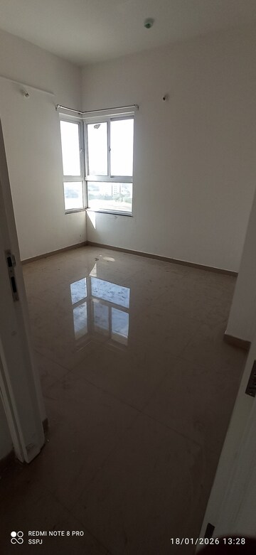 Room in 2 BHK Apartment at Majestique Euriska, Mohammadwadi – for Sale