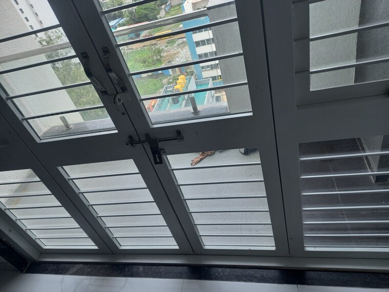 Balcony, suvan-shades 1 Bedroom 500 Sq.Ft. Apartment In Mundhwa Pune 9834096