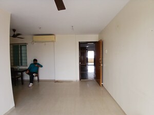 Room in 3 BHK Apartment at Buena Vista Nariman Point, Nariman Point – for Rent