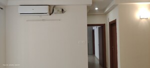 Room in 2.5 BHK Apartment at Bhartiya Nikoo Homes, Thanisandra Main Road – for Rent