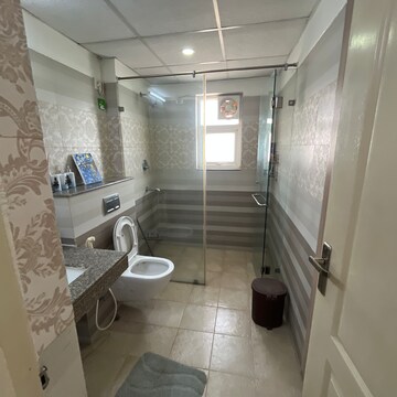 Bathroom in 3 BHK Builder Floor at Supertech Araville, Sector 79 – for Rent