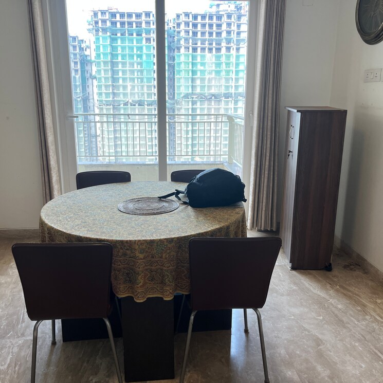 Team Area, supertech-araville 3 Bedroom 2200 Sq.Ft. Builder Floor In Sector 79 Gurgaon 9834167