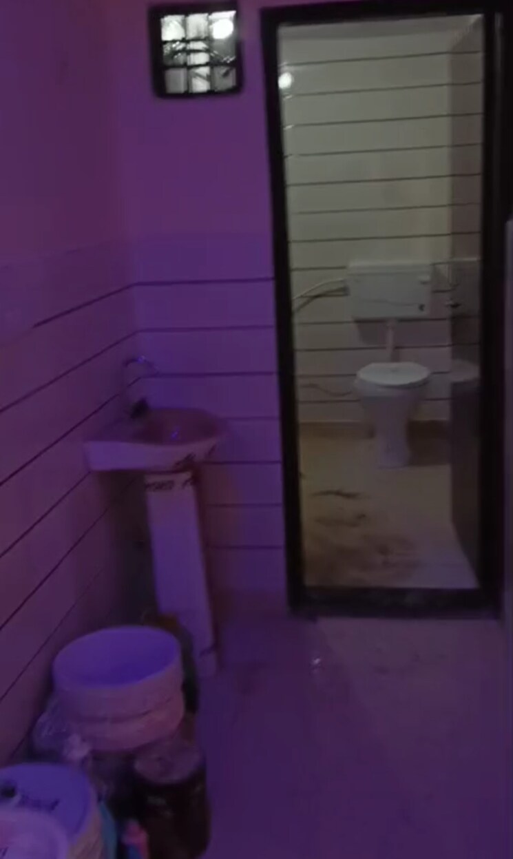 undefined, laxmi nagar 1 Bedroom 1100 Sq.Ft. Builder Floor In Laxmi Nagar Delhi 9834187