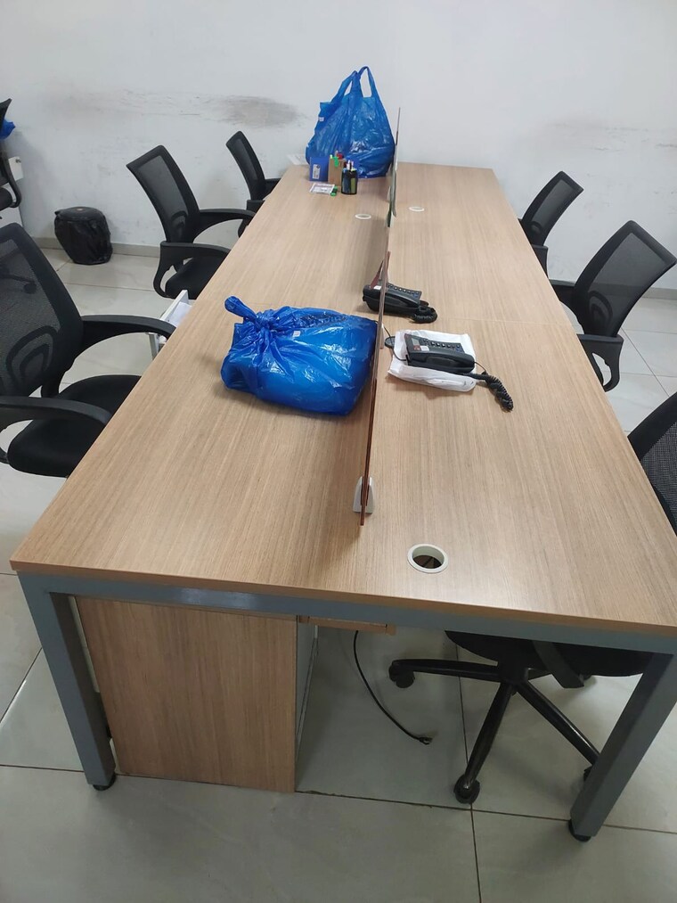 Team Area, lodha-supremus-2 Commercial Office Space 1600 Sq.Ft. In Wagle Industrial Estate Thane 9834214