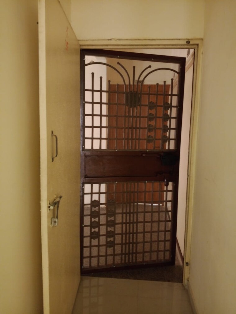 Room, pyramid-heights 2 Bedroom 625 Sq.Ft. Apartment In Sector 85 Gurgaon 9834216