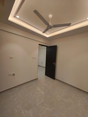 Room in 2 BHK Apartment at Kulswamini Brahmand, Thakurli – for Sale