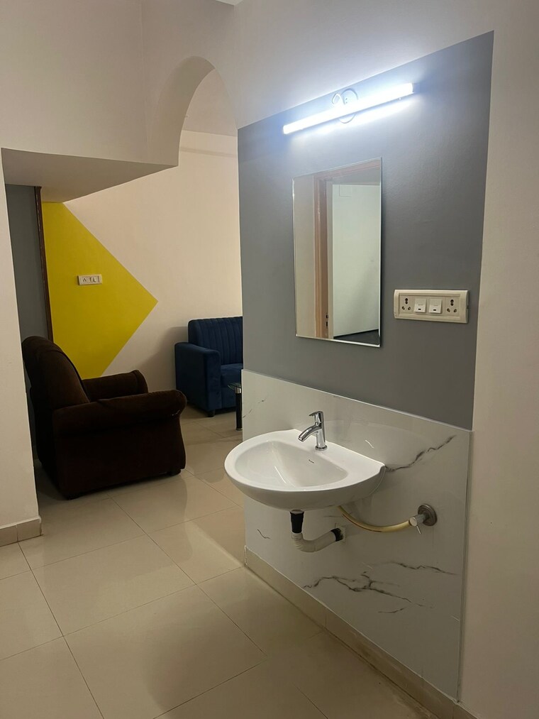 Other, hsr layout 3 Bedroom 1700 Sq.Ft. Builder Floor In Hsr Layout Bangalore 9834230