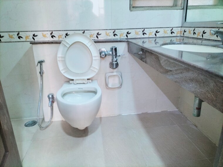 Bathroom, raheja-heights-phase-2 2 Bedroom 1165 Sq.Ft. Apartment In Goregaon East Mumbai 9834266