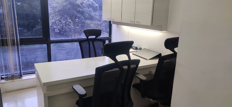 Team Area, metro-house Commercial Office Space 1300 Sq.Ft. In Sangamvadi Pune 9834283