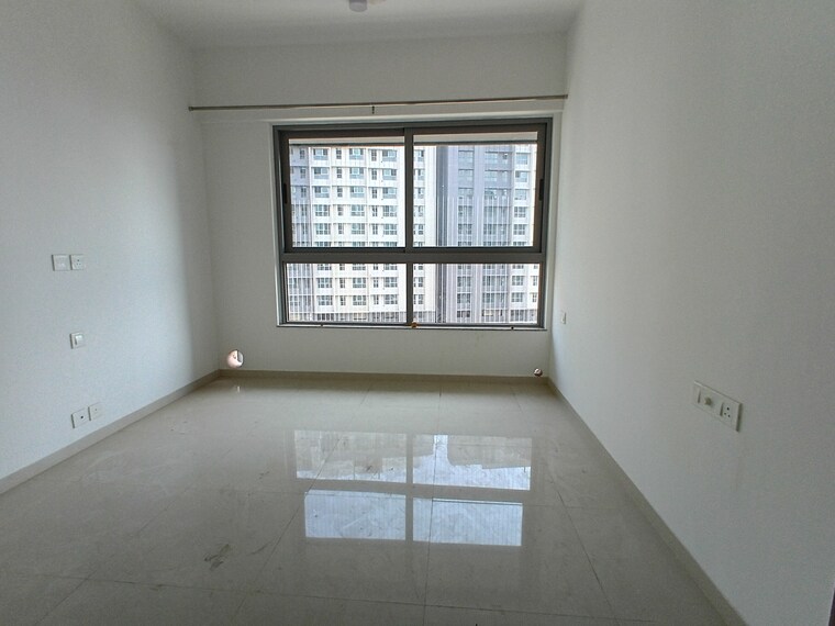 Room, kalpataru-immensa 2 Bedroom 808 Sq.Ft. Apartment In Kolshet Road Thane 9834324
