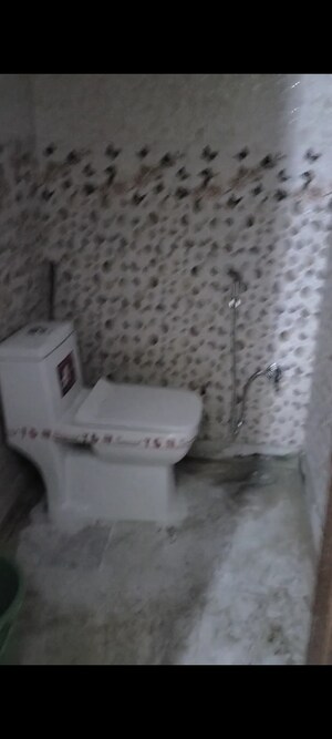 Bathroom in 1 BHK Builder Floor at New Ashok Nagar – for Sale