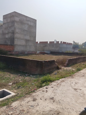  Plot For Sale in Nijampur Malhaur