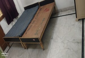 Room in 2 BHK Builder Floor at Delta Ii Greater Noida – for Rent