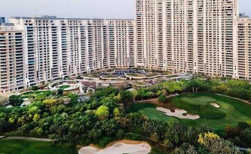 4 BHK Apartment – Exterior View View at DLF The Camellias, Sector 42 - for Sale