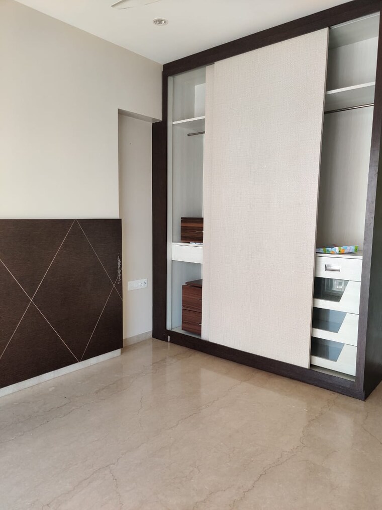 Room, l-nagpal-jaswant-heights 3 Bedroom 1130 Sq.Ft. Apartment In Khar West Mumbai 9834400