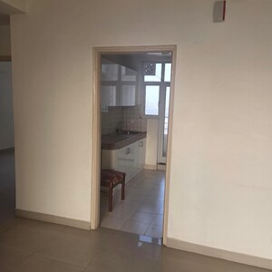 Room in 2 BHK Apartment at Alphacorp Gurgaon One 84, Sector 84 – for Rent