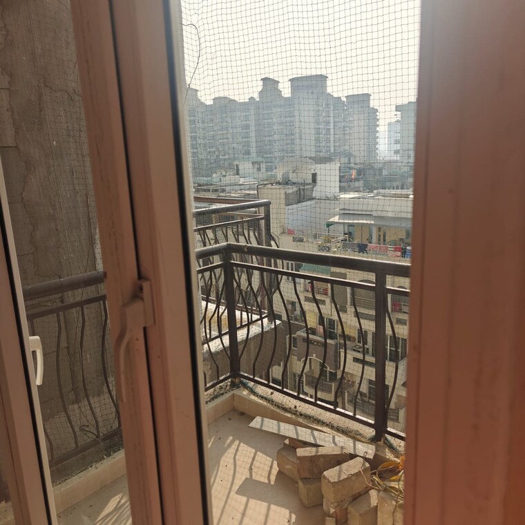 Balcony, amrapali-royal 3 Bedroom 1800 Sq.Ft. Apartment In Vaibhav Khand Ghaziabad 9834418