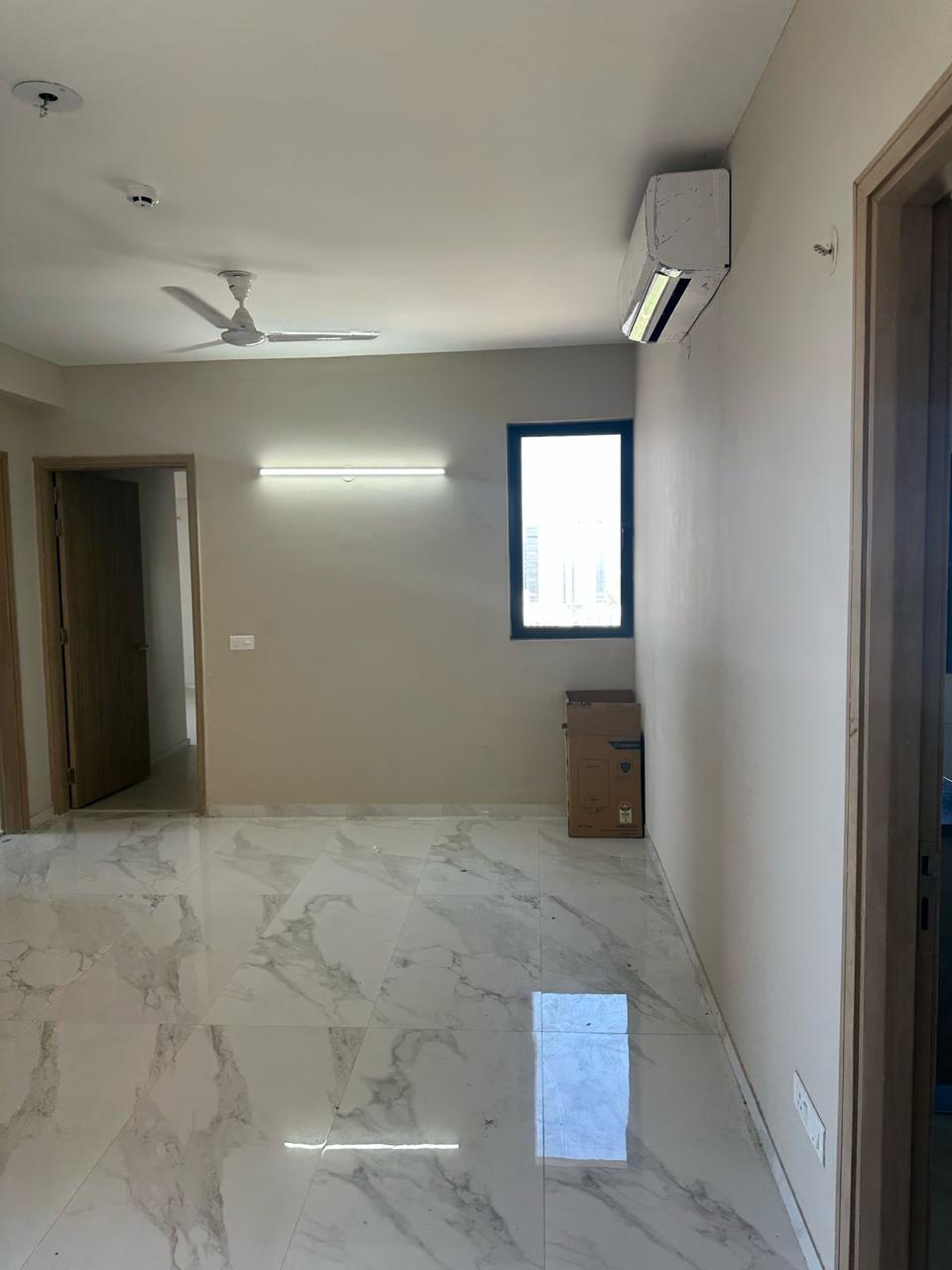 2 BHK Apartment For Rent in M3M Skywalk