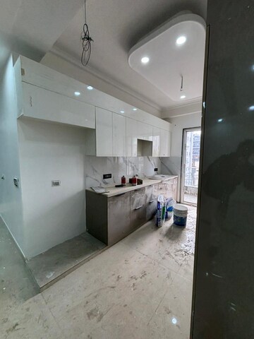 Kitchen in 3 BHK Builder Floor at Sector 46 – for Rent