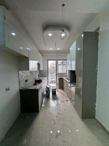 Kitchen in 3 BHK Builder Floor at Sector 46 – for Rent