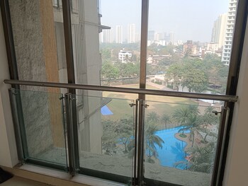 Lodha Luxuria
