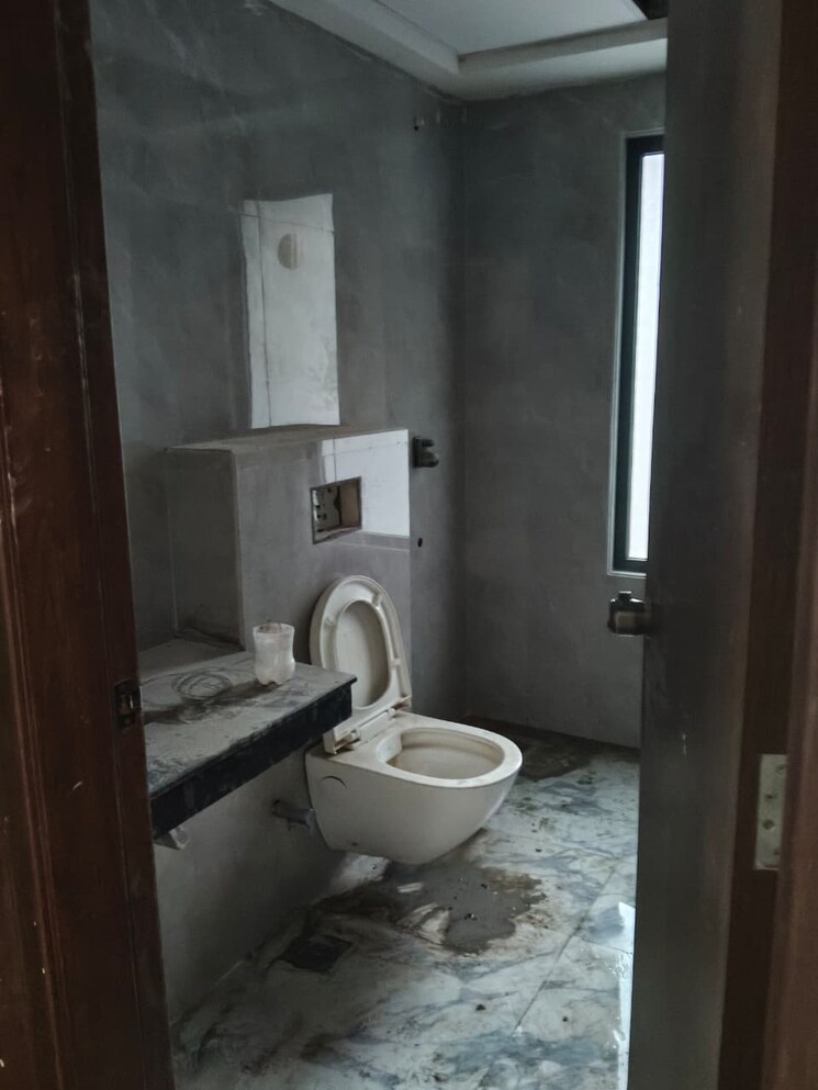 Bathroom, rishita-manhattan 2 Bedroom 905 Sq.Ft. Apartment In Gomti Nagar Lucknow 9835565