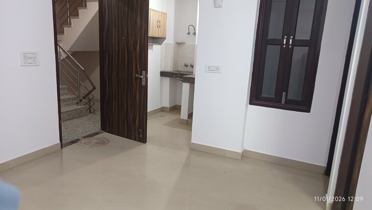 Room, neb sarai 1 Bedroom 450 Sq.Ft. Builder Floor In Neb Sarai Delhi 9835466