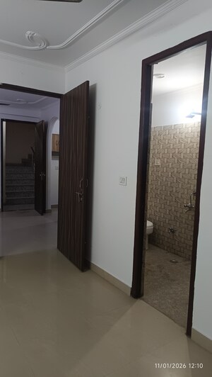 Building Lobby in 1 BHK Builder Floor at Neb Sarai – for Rent