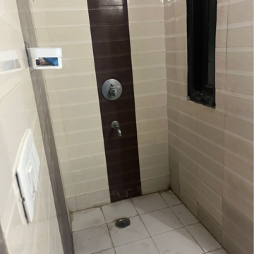 Bathroom in 2 BHK Builder Floor at Anamika Enclave, Prem Nagar 2 – for Rent