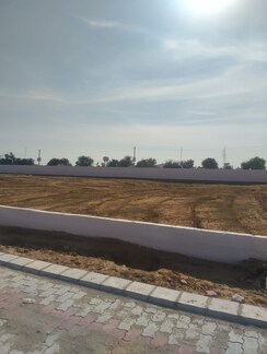 Plot For Sale in Ajmer Road