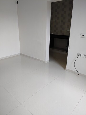 Furnished Amenities in 3 BHK Apartment at Ganga Legend, Bavdhan – for Rent