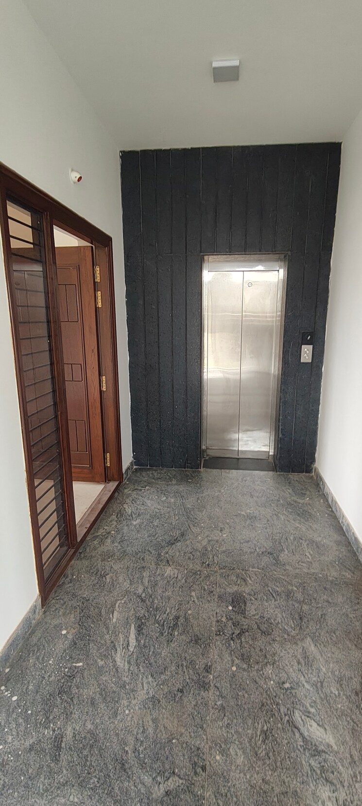 undefined, kondapur 2 Bedroom 1200 Sq.Ft. Apartment In Kondapur Hyderabad 9835991
