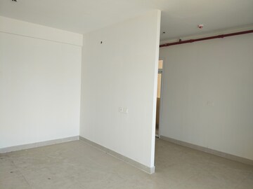 Room in 2.5 BHK Apartment at Signature Global Golf Greens, Sector 79 – for Sale