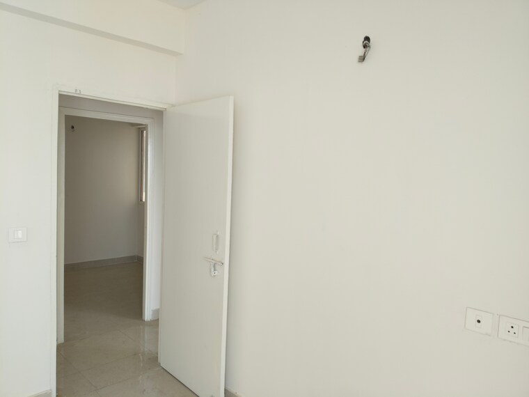 Room, signature-global-golf-greens 2.5 Bedroom 638 Sq.Ft. Apartment In Sector 79 Gurgaon 9835976