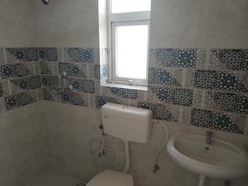 Bathroom in 2.5 BHK Apartment at Signature Global Golf Greens, Sector 79 – for Sale
