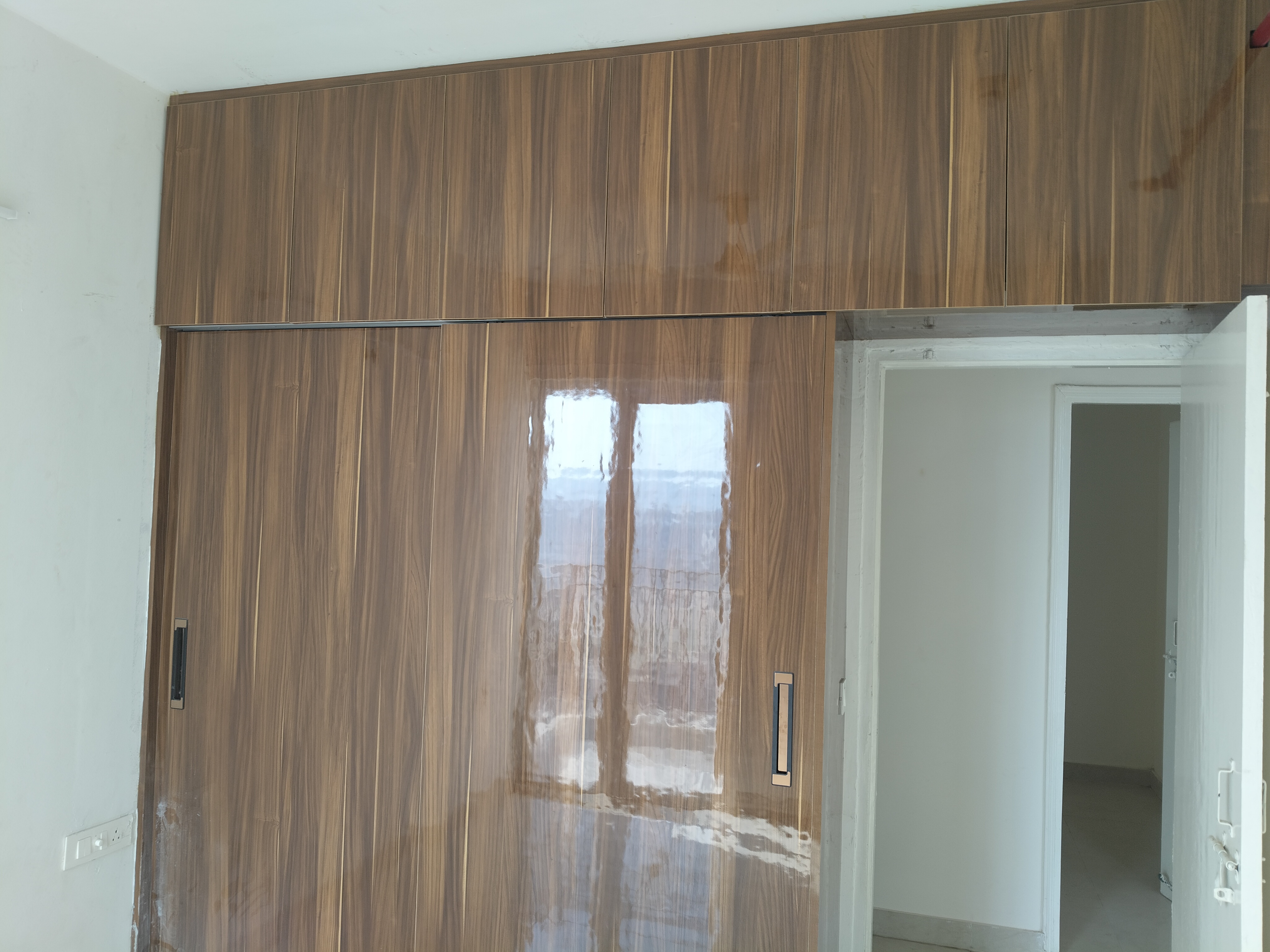 2.5 BHK + Study Room Apartment For Sale in Signature Global Golf Greens