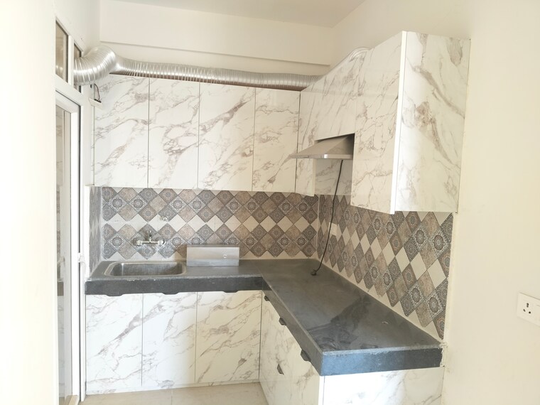 Kitchen, signature-global-golf-greens 2.5 Bedroom 638 Sq.Ft. Apartment In Sector 79 Gurgaon 9836304