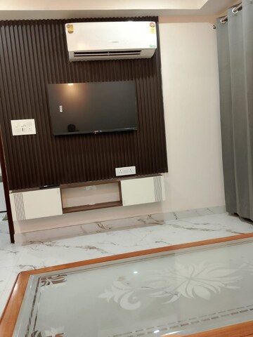 1 RK Builder Floor For Rent in Sector 41
