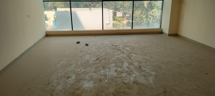 Room, bhujbal-gravity Commercial Office Space 350 Sq.Ft. In Balewadi Pune 9836030