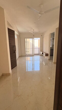 3.5 BHK + Pooja Room,Servant Room Builder Floor For Sale in Smart World Gems
