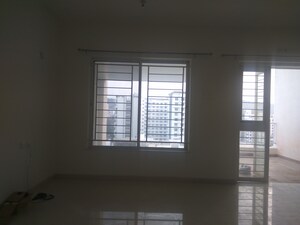 Room in 2 BHK Apartment at Rohan Leher, Baner – for Sale