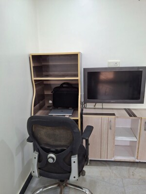 Furnished Amenities in 2 BHK Apartment at Magnolia Enclave, Powai – for Rent