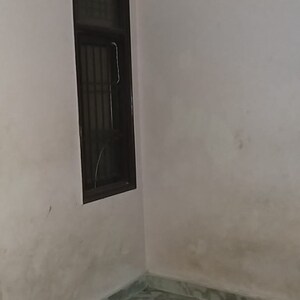 Room in 2 BHK Builder Floor at New Ashok Nagar – for Rent