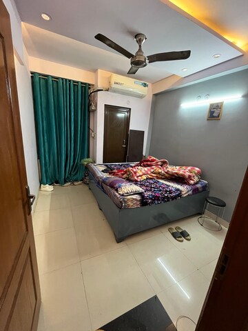 Bedroom in 3 BHK Builder Floor at Mahavir Enclave 1 – for Sale