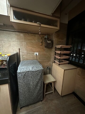  3 BHK Apartment at Santacruz West – for Rent