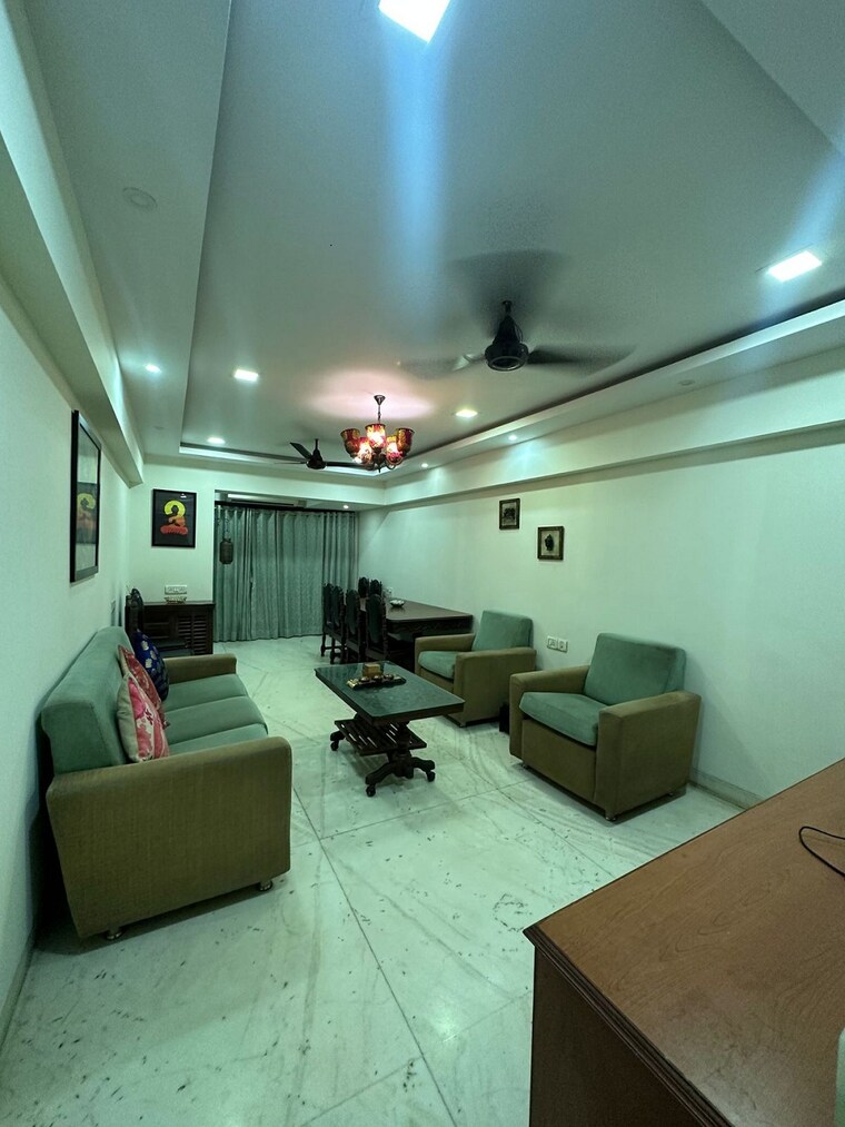 Living Room, santacruz west 3 Bedroom 1100 Sq.Ft. Apartment In Santacruz West Mumbai 9838042