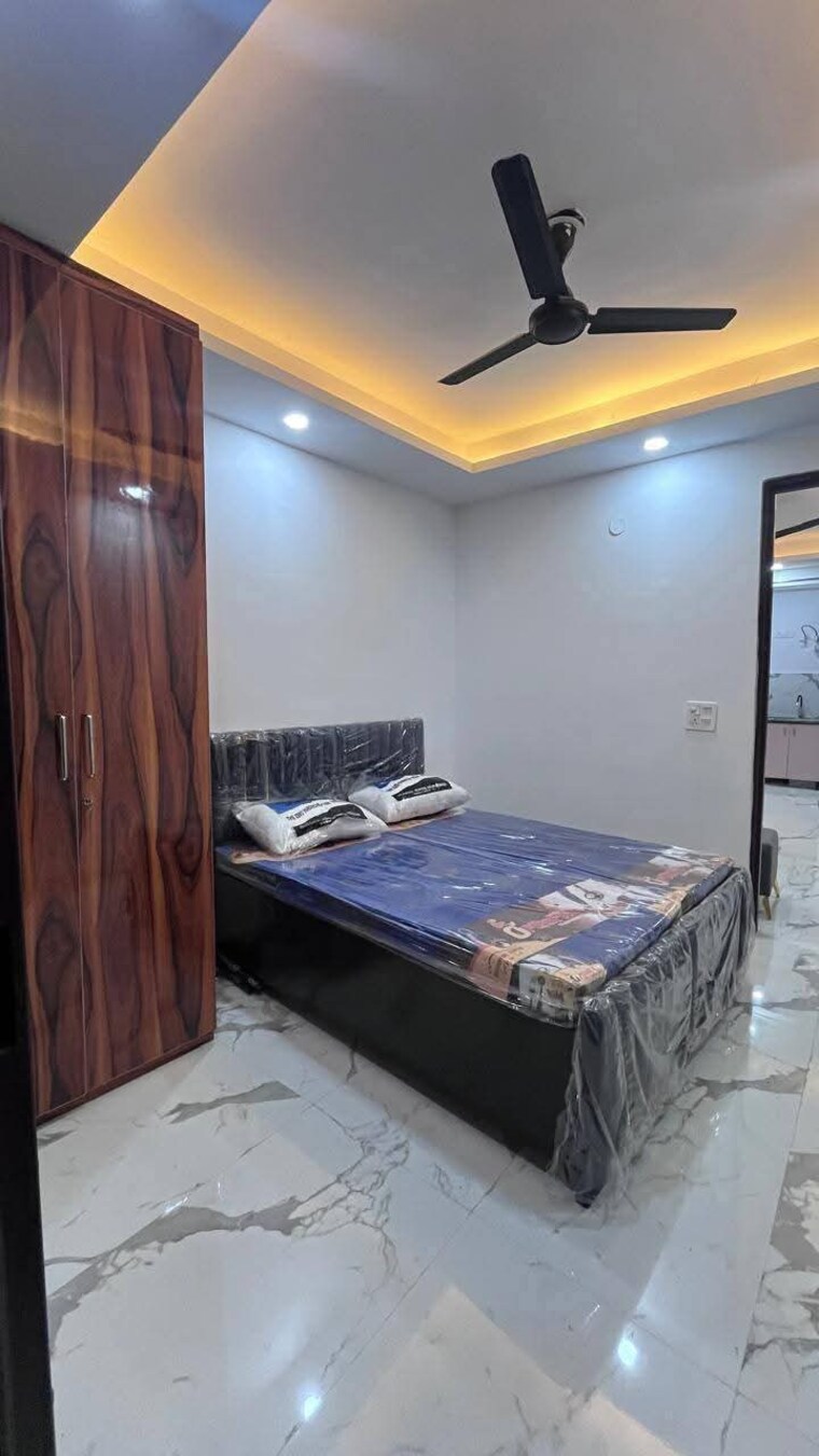 Bedroom, saket 1 Bedroom 600 Sq.Ft. Apartment In Saket Delhi 9838073