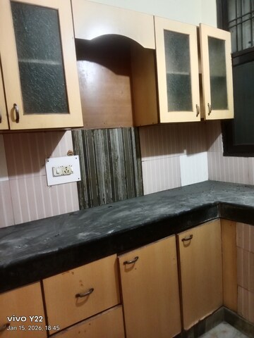 Kitchen in 3 BHK Builder Floor at Sector 35 – for Rent
