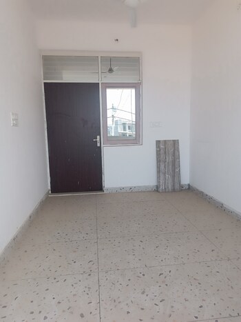 2 BHK Builder Floor for Sale in Modipuram, Meerut